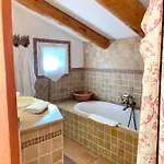 D'hotes Et De Charme - A Mandria 4*