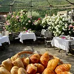 D'hotes Et De Charme - A Mandria 4*