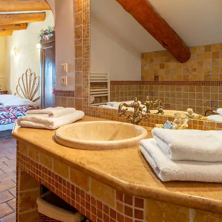 Bed & Breakfast D'hotes Et De Charme - A Mandria
