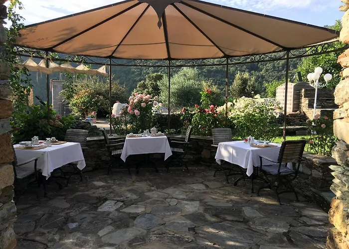 D'hôtes Et De Charme - A Mandria Couette-café Murato