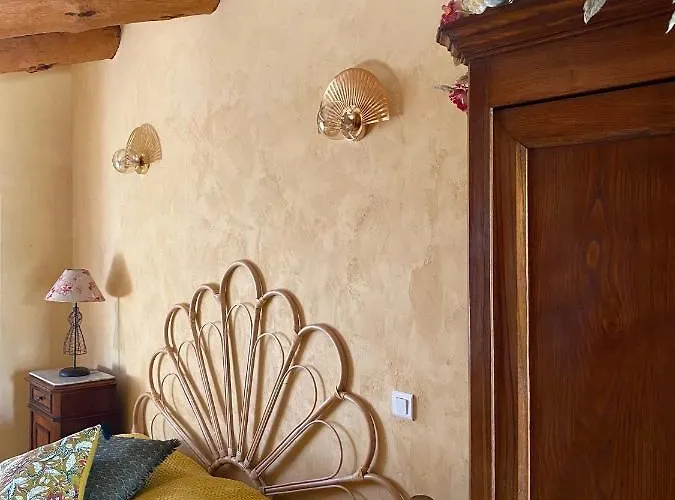 D'hotes Et De Charme - A Mandria 4* Murato