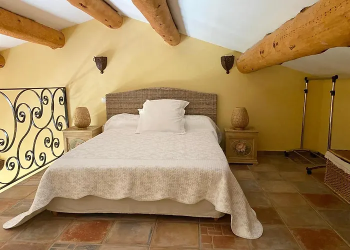 D'hotes Et De Charme - A Mandria Panzió Murato